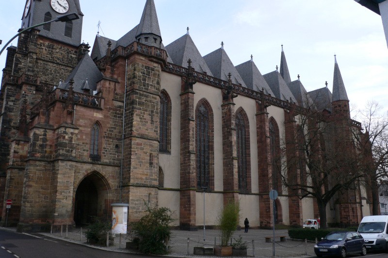 Die Längen der Klosterkirche Ilbenstadt und der Stadtkirche Friedberg